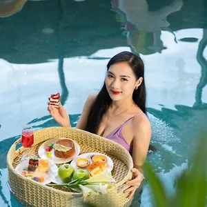 Nostalgia Ds 4*, Da Nang Vietnam